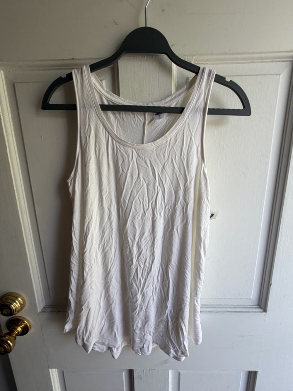 Old Navy White Scoop Neck Tank Top